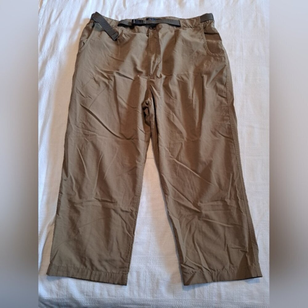 Rail Riders women's size XL cropped hiking pants, belted, 5 pocket, EUC